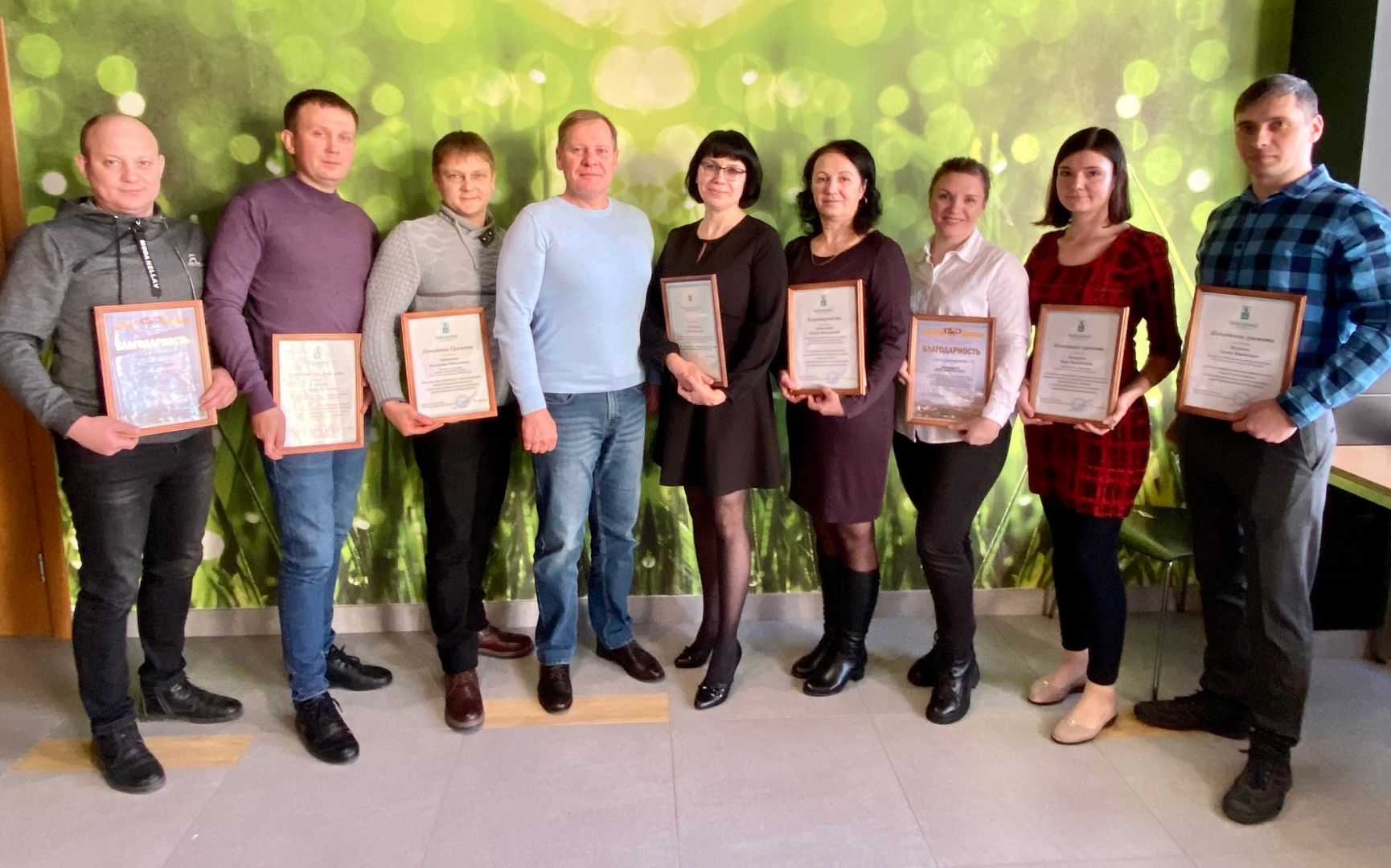 Лучшие работники «Молочного комбината Энгельсский» получили награды 