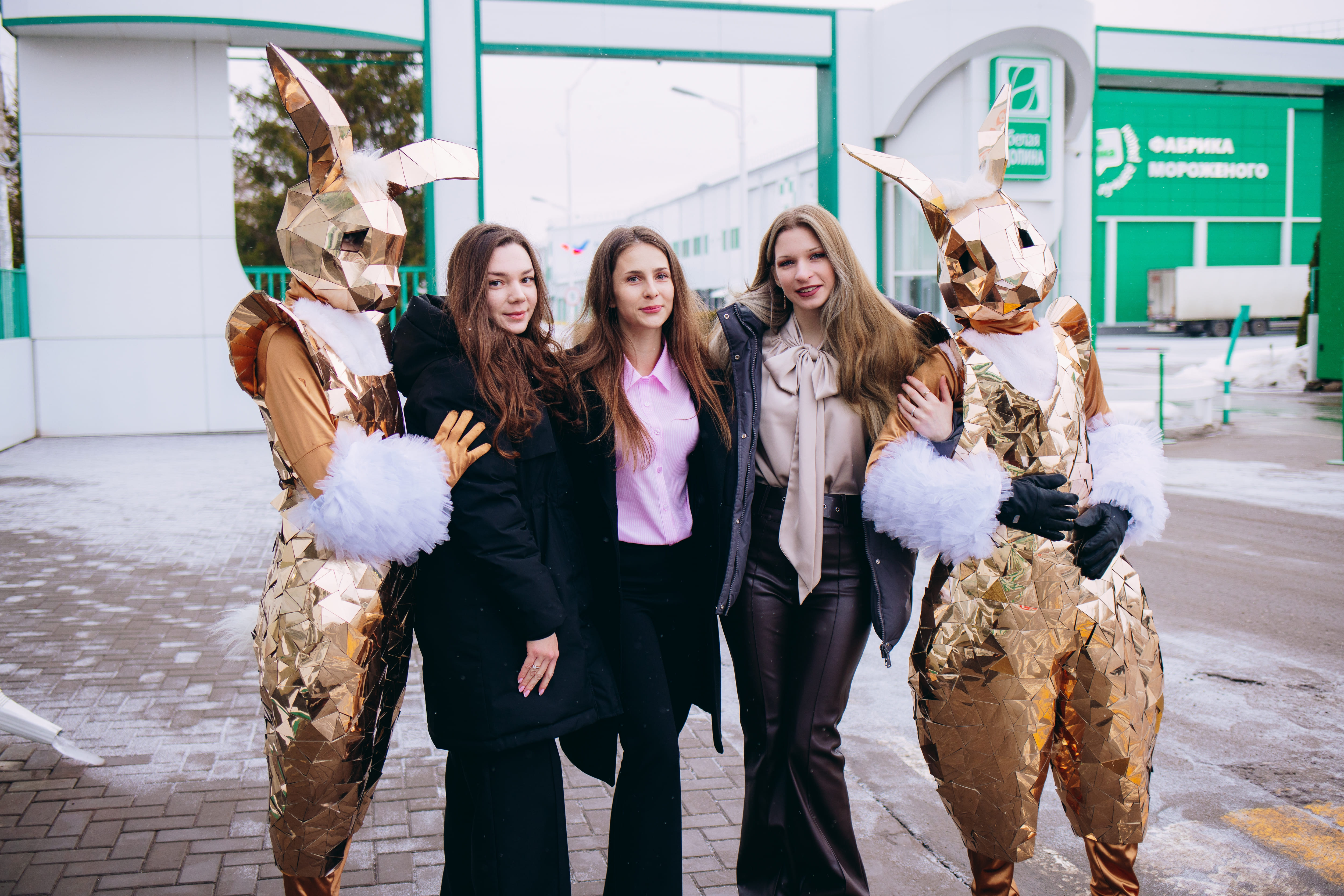 ГК «Белая Долина» поздравляет всех женщин с замечательным весенним праздником - 8 Марта!